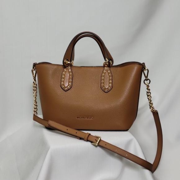 Michael Kors HandBag - Picture 2 of 7